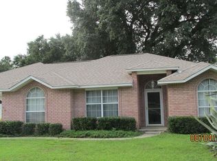 3308 Country Meadow Ln, Pace, FL 32571