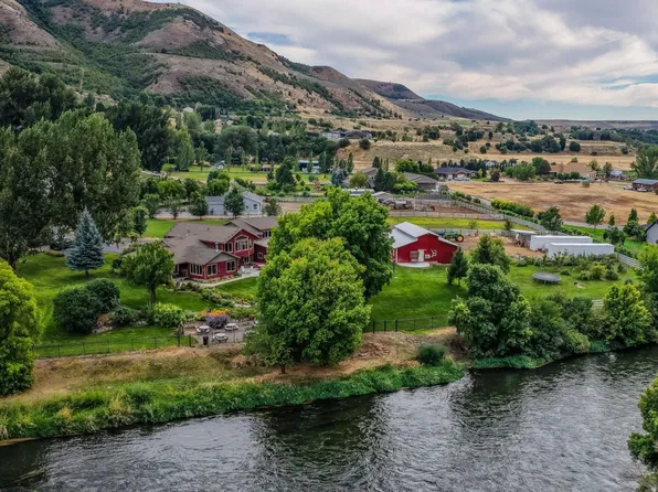 2783 E Read Ln, Preston, ID 83263
