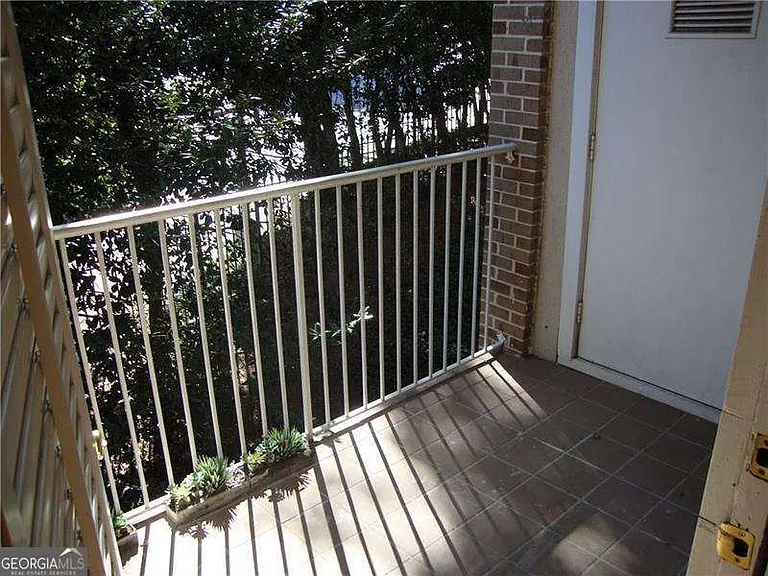 220 Renaissance Pkwy NE #2205 — Photo 16
