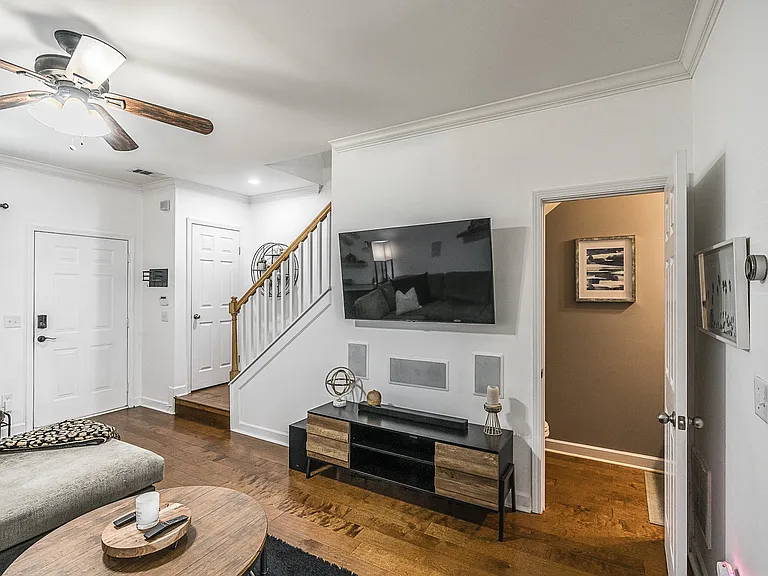 1748 Lincoya Bay Dr — Photo 12