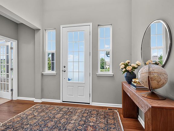 4th image of 3927 Harrison Crossing Ln
