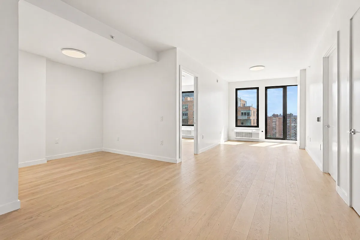Building Photo - 99 Fleet Pl #8P