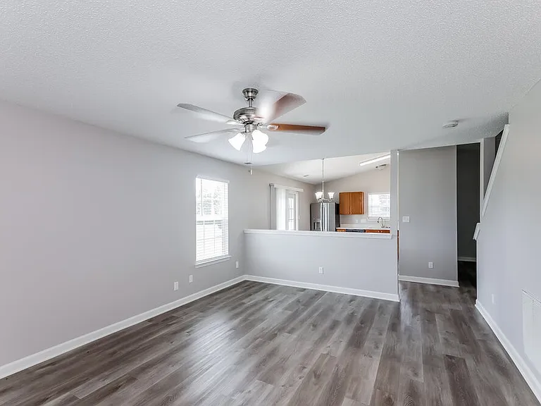 5012 Revelation Way — Photo 4