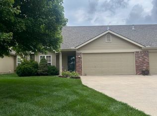 4016 W 26th Ter, Lawrence, KS 66047