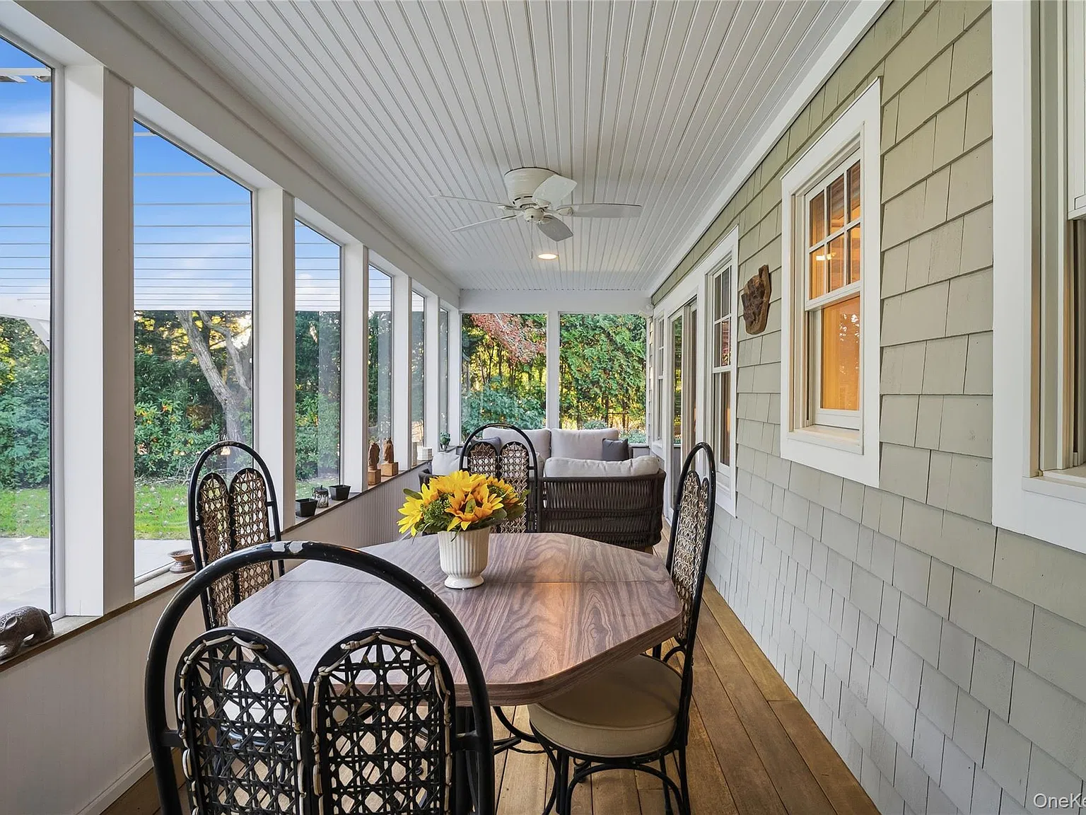 3 bed, 3.0 bath, 3749 sqft, $50,000 — Photo 4
