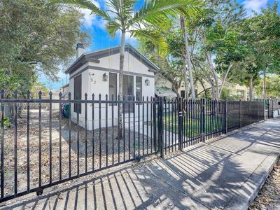52 NW 47th Ter, Miami, FL, 33127