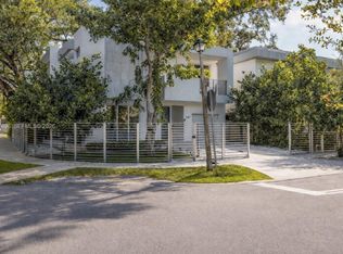 2851 SW 33rd Ct #2851, Miami, FL 33133