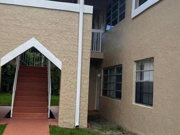 5th image of 9984 Twin Lakes Drive #35-G