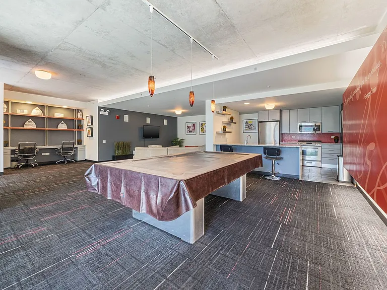 659 W Randolph St #1620 — Photo 24