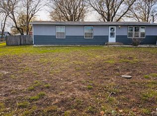 321 N Iowa St, Riley, KS 66531