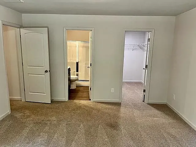 1637 Karmel Dr — Photo 10