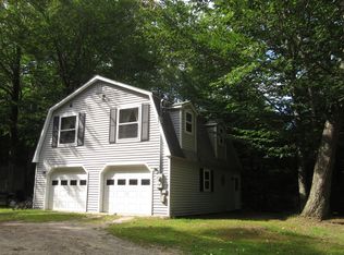 542 Ridge Rd, Bowdoinham, ME 04008