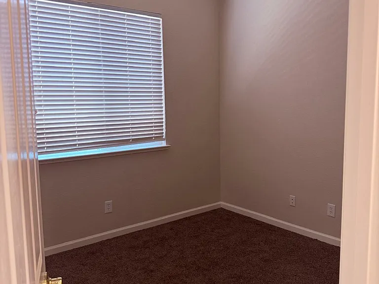 9728 Sand Hollow Way — Photo 13