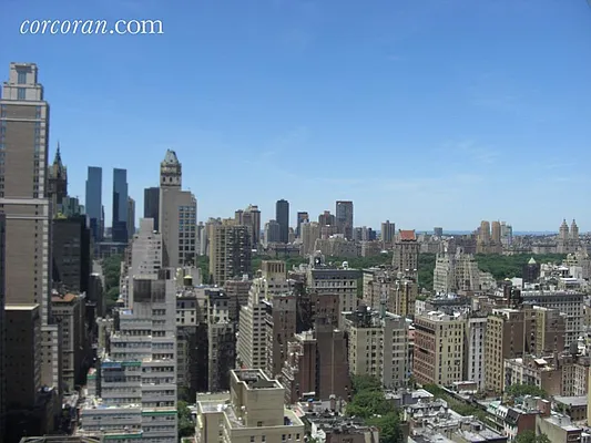 Sold by Corcoran | media 33