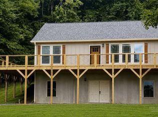 1 Flat Rock Rd, Crumpler, NC 28617
