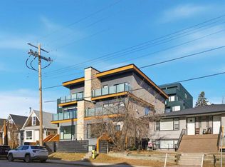 1830 S 34th Ave SW #2, Calgary, AB T2T 2C4