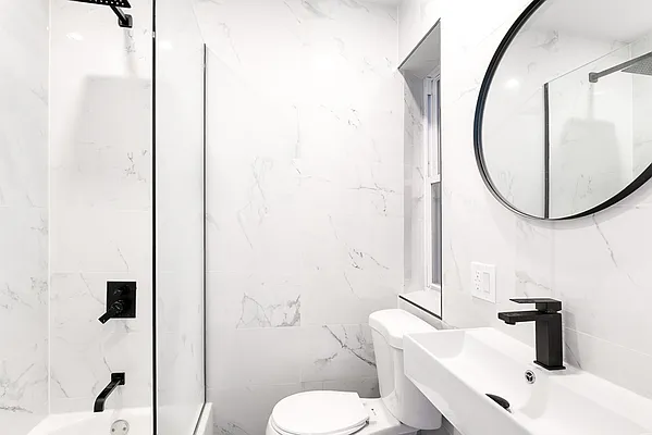 Rented by Freestone Property Group | media 7