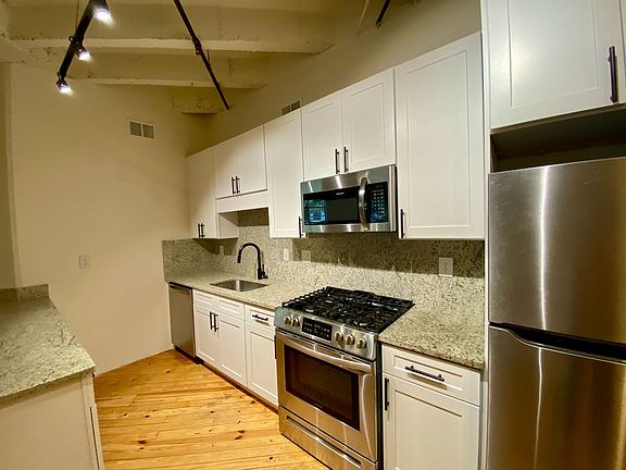 5th image of 900 Peachtree St NE APT 312