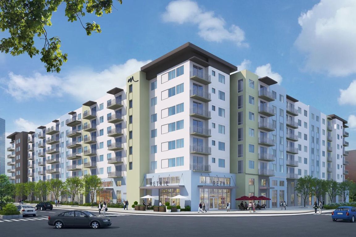 Modera Encore offers 1-, 2-, and 3-bedroom apartment homes with dens available for rent in Tampa, FL.