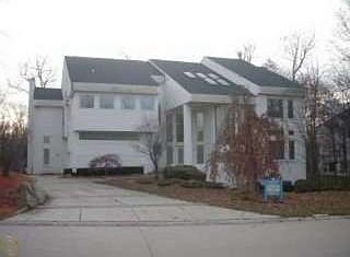 2nd image of 6052 Oak Trl