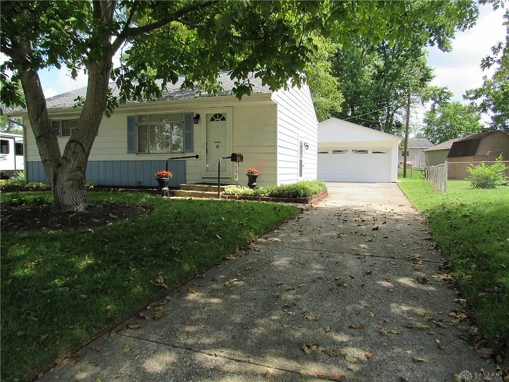 238 Murchison Ln photo 1