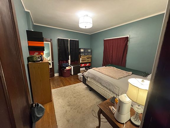 2nd image of 3632 Paxton Ave APT 2