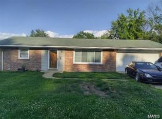 9992 Northampton Dr, Saint Louis, MO 63137
