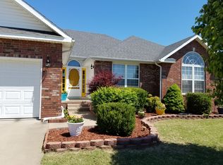 509 Walton St, Carl Junction, MO 64834