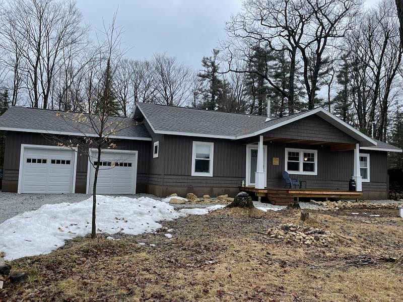 1st image of 29855 E Court St
