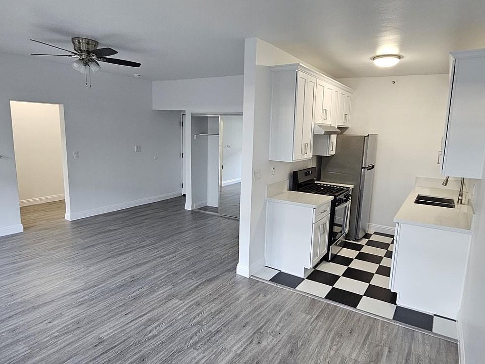 1st image of 241 S Mariposa Ave APT 403
