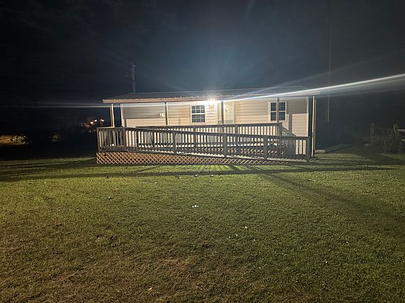 3rd image of 5670 N Shannon Rd