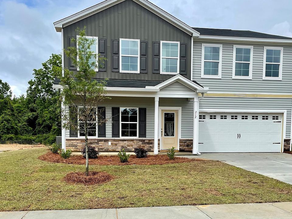 1st image of 290 Torslanda Ln