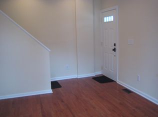 32 Mill St, High Bridge, NJ 08829