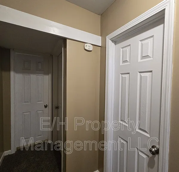 635 N Andover Rd — Photo 14