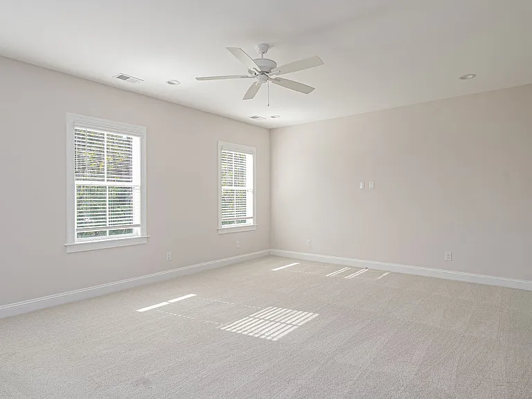 120 Grand Harbor Cir — Photo 24