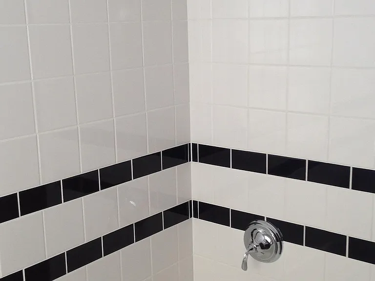865 Washington Ave — Photo 10