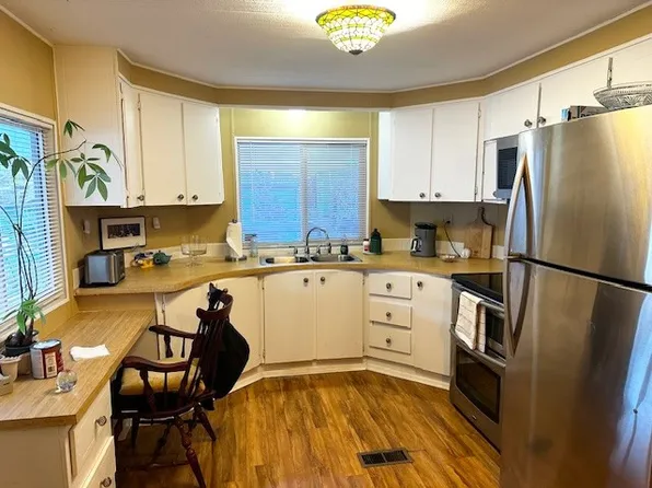 5200 28th St N Lot 355, Saint Petersburg, FL 33714