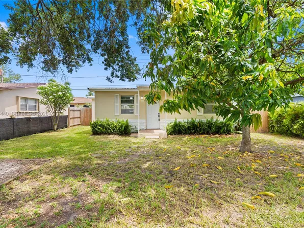 6109 SW 40th Ct, Miramar, FL 33023