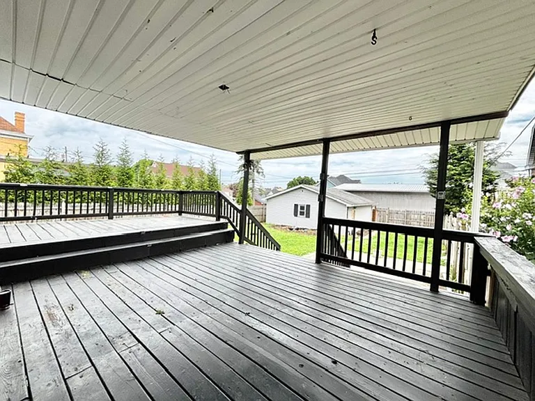611 Green St — Photo 22