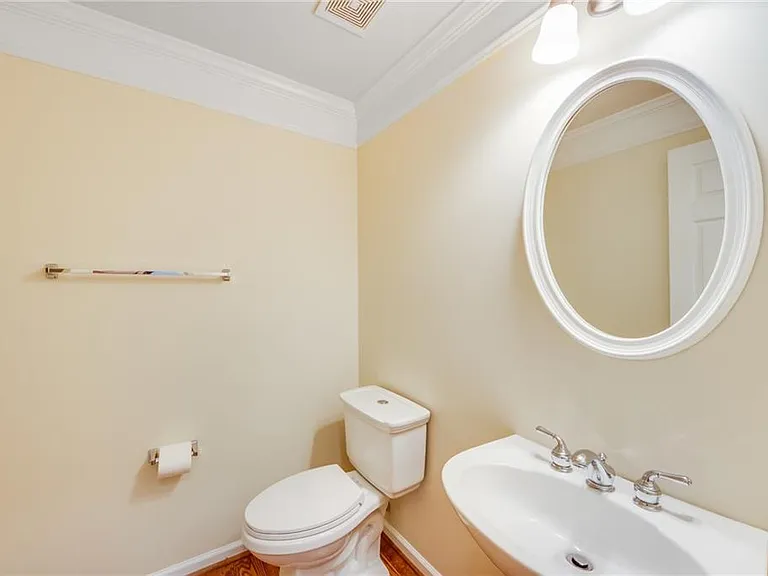 2776 Loftview Sq — Photo 6