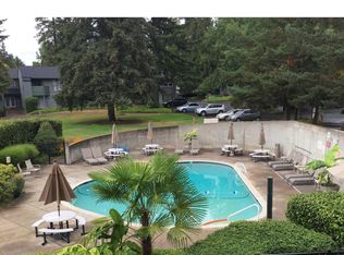 8637 SW Brightfield Cir #8637, Portland, OR 97223