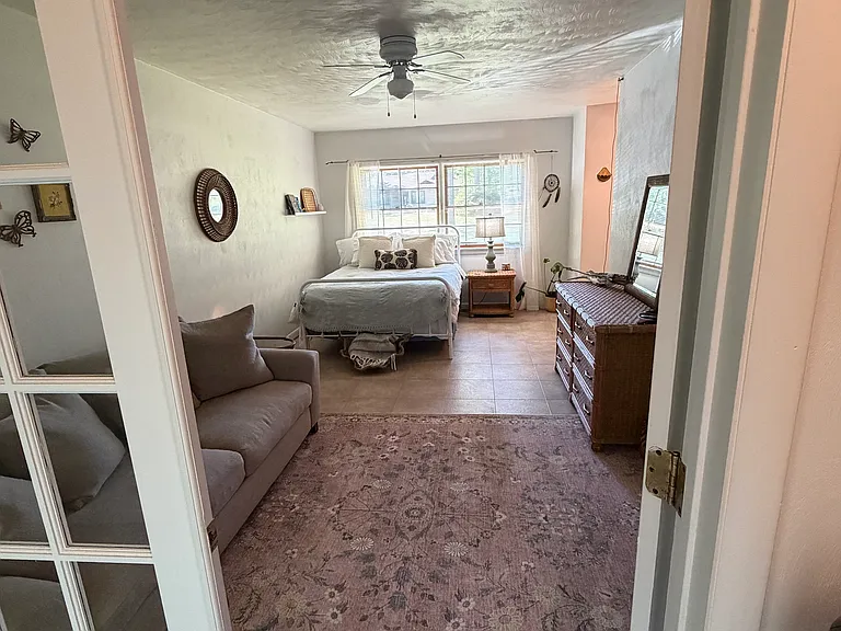 5724 Oak Terrace Dr — Photo 3