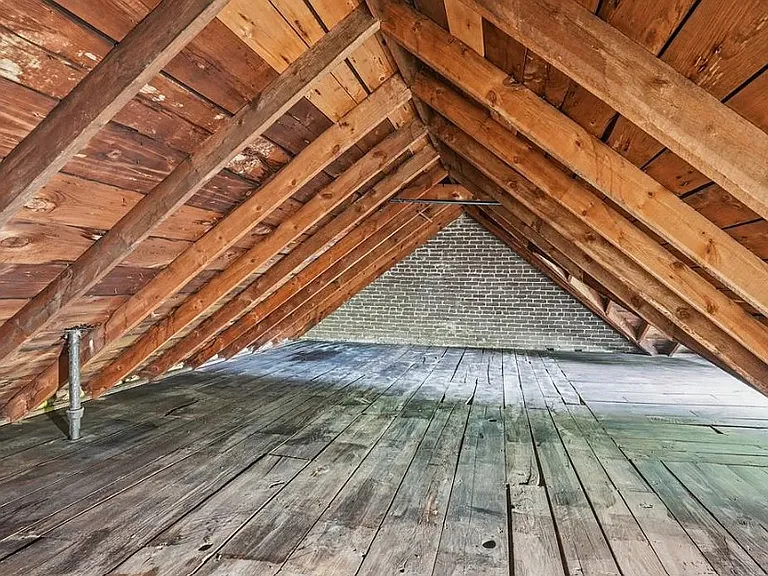 770 E Washington Ave — Photo 15