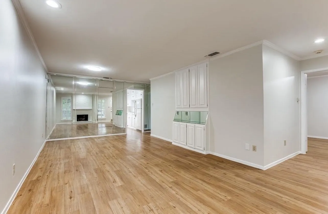 10824 Pagewood Dr — Photo 3