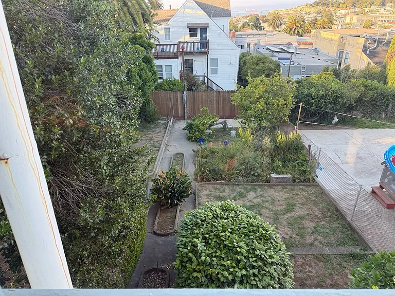 66 Bayview St — Photo 10