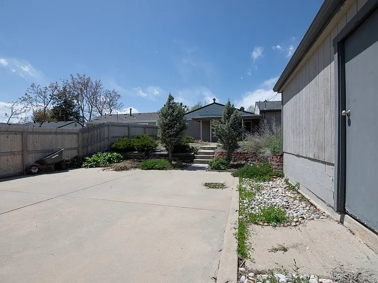 30 S Wolff St — Photo 35