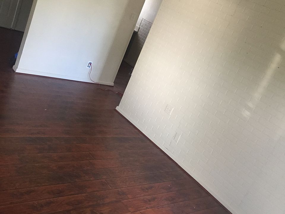 1st image of 351 Zabra St