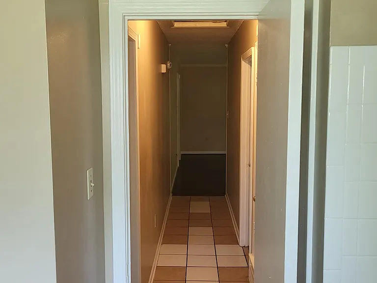4136 Raintree Cv — Photo 8