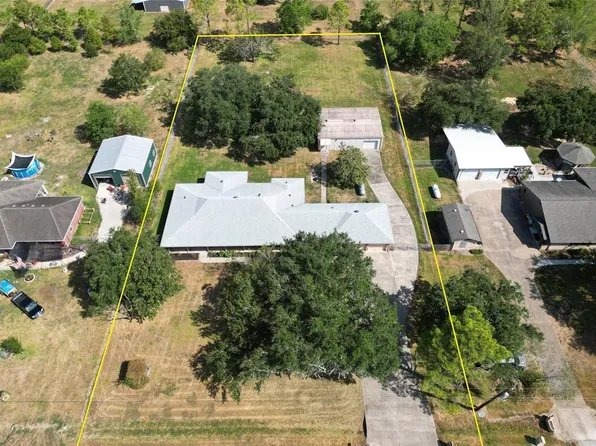 13624 Washington Street, Santa Fe, TX 77510