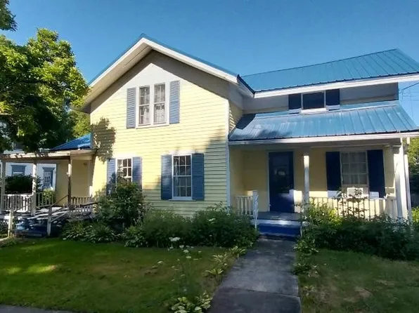 25 Smith St, Moravia, NY 13118